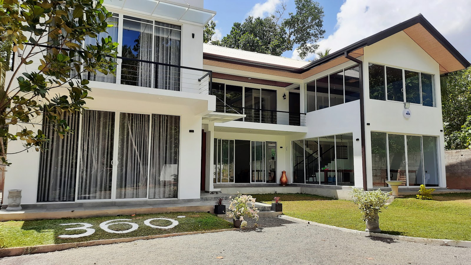 360 Southern View- Beliatta Hotel in Beliatta, Sri Lanka