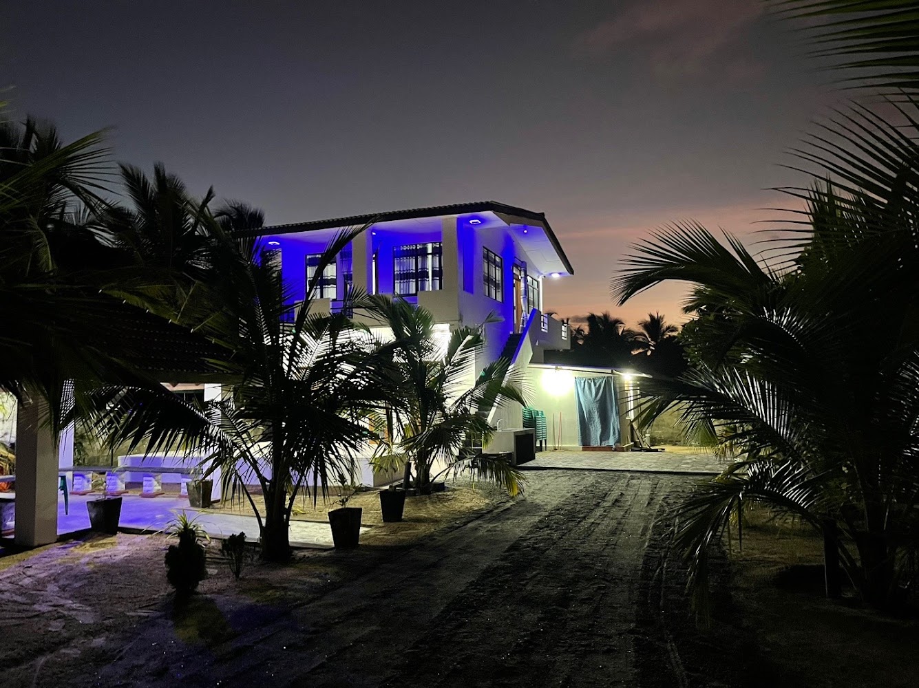 ALHAZM BEACH VILLA & RESORT Hotel in Addalaichenai, Sri Lanka
