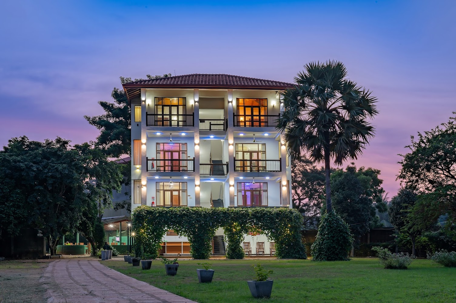 Abhayawewa Resort(අභයවැව රිසොර්ට්) Hotel in Anuradhapura, Sri Lanka