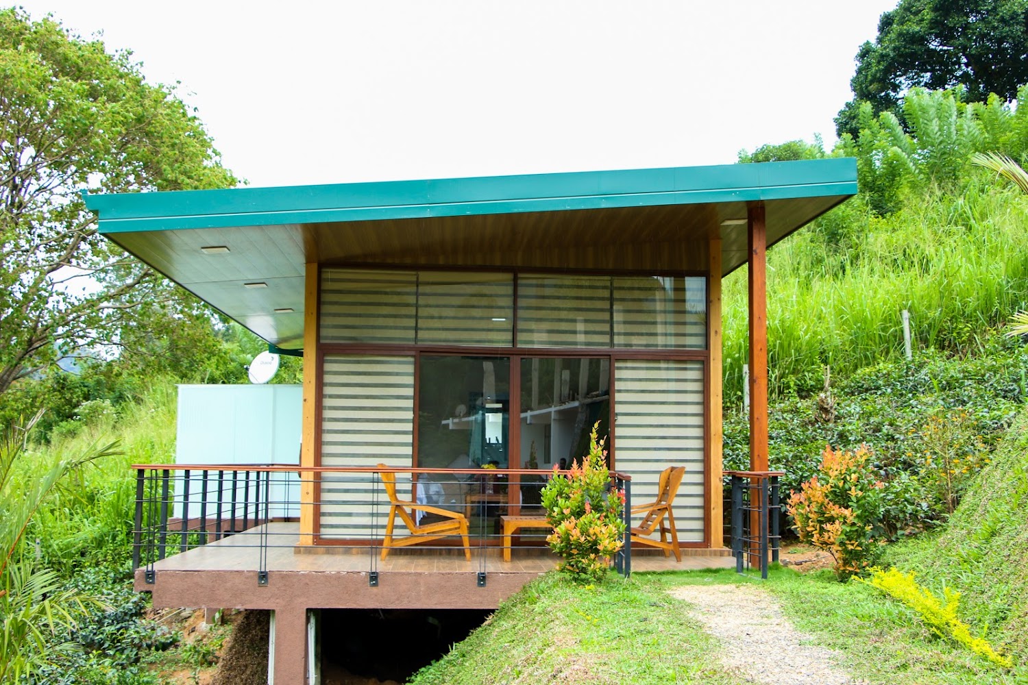 Aloft Grand Hotel & Restaurant Hotel in Ella, Sri Lanka