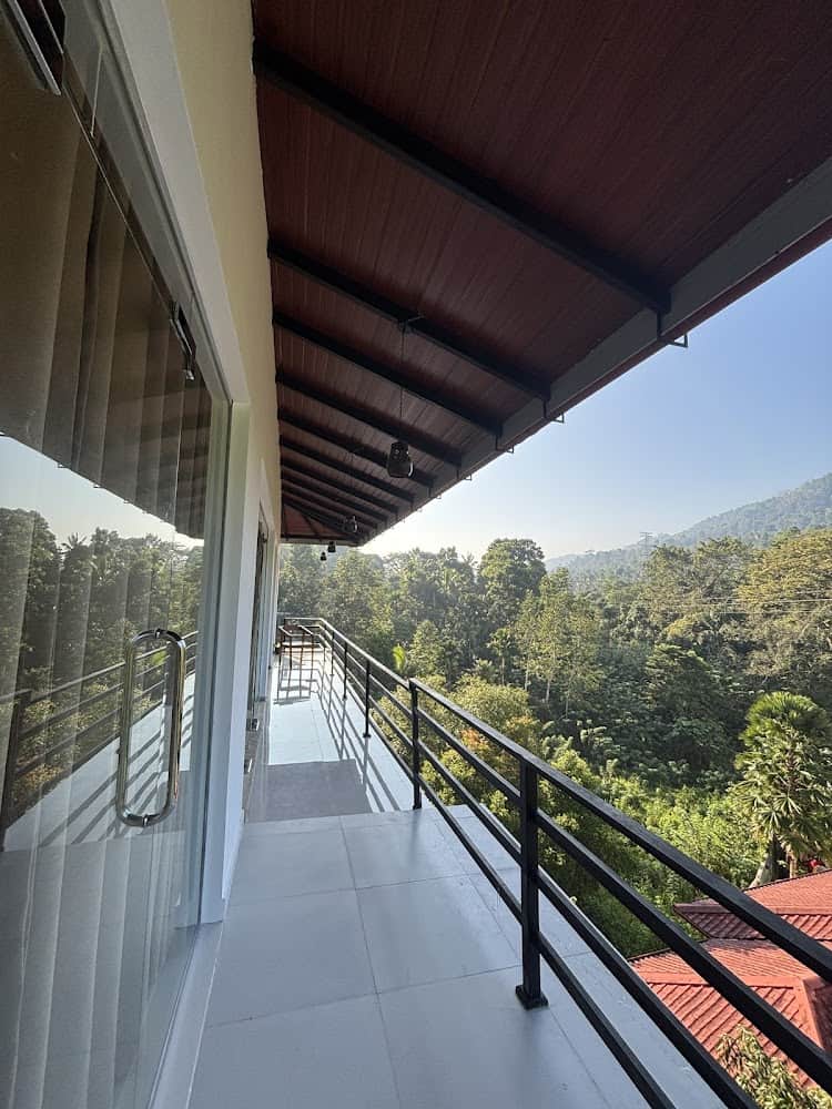 Apesech Hotel Hotel in Matale, Sri Lanka