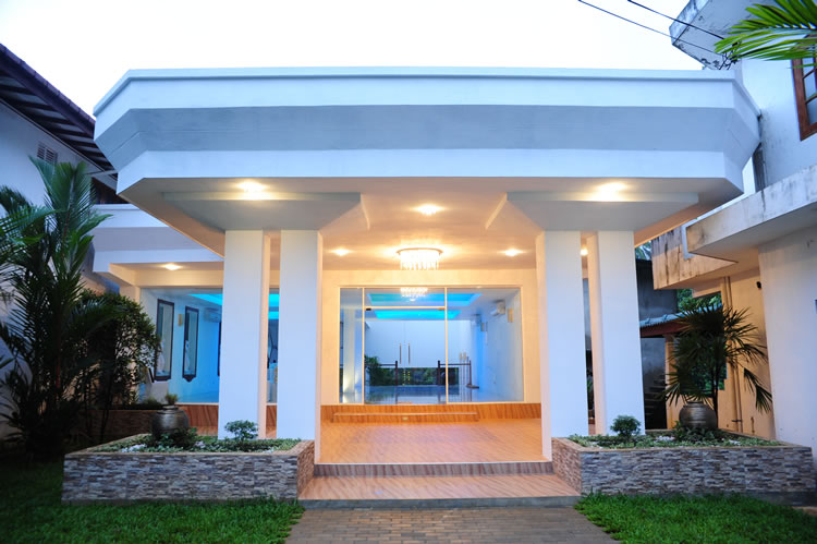 Bonn Bonn Hotel Hotel in Homagama, Sri Lanka