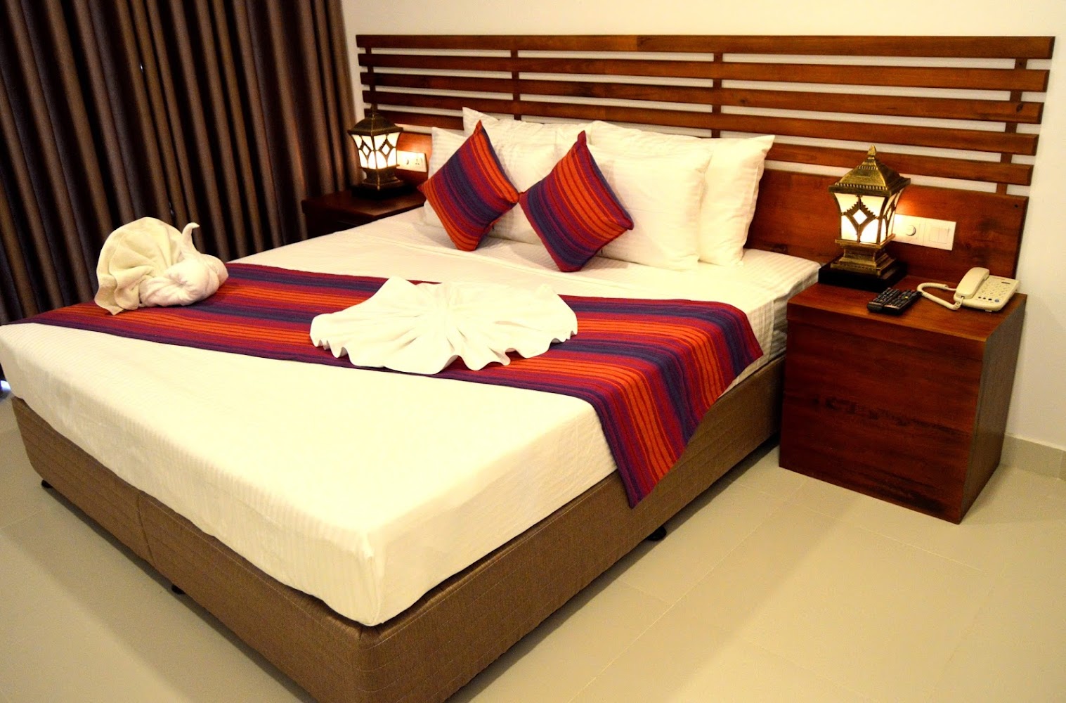 Cafe Pinnalanda, Pinnawala Hotel in Rambukkana, Sri Lanka