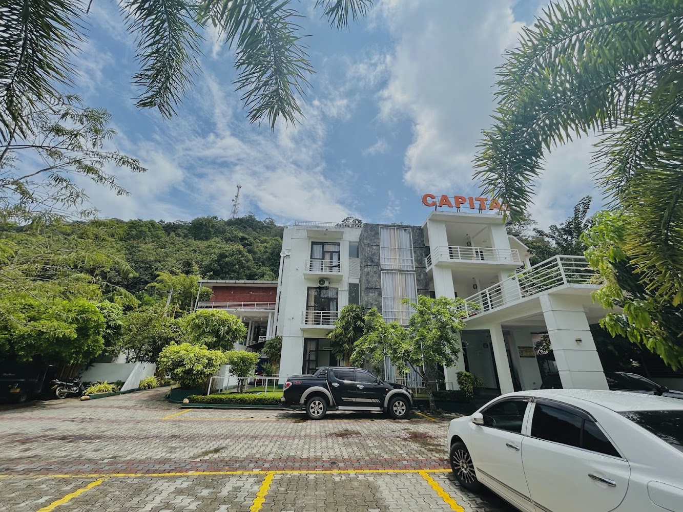 Capital Resort Inn Hotel in Monaragala, Sri Lanka