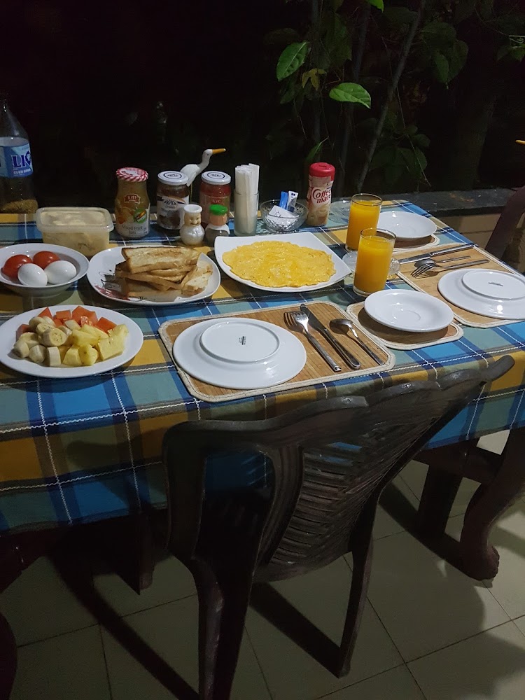 Family House Homestay/ Cees Tuktuk Rental Hotel in Negombo, Sri Lanka