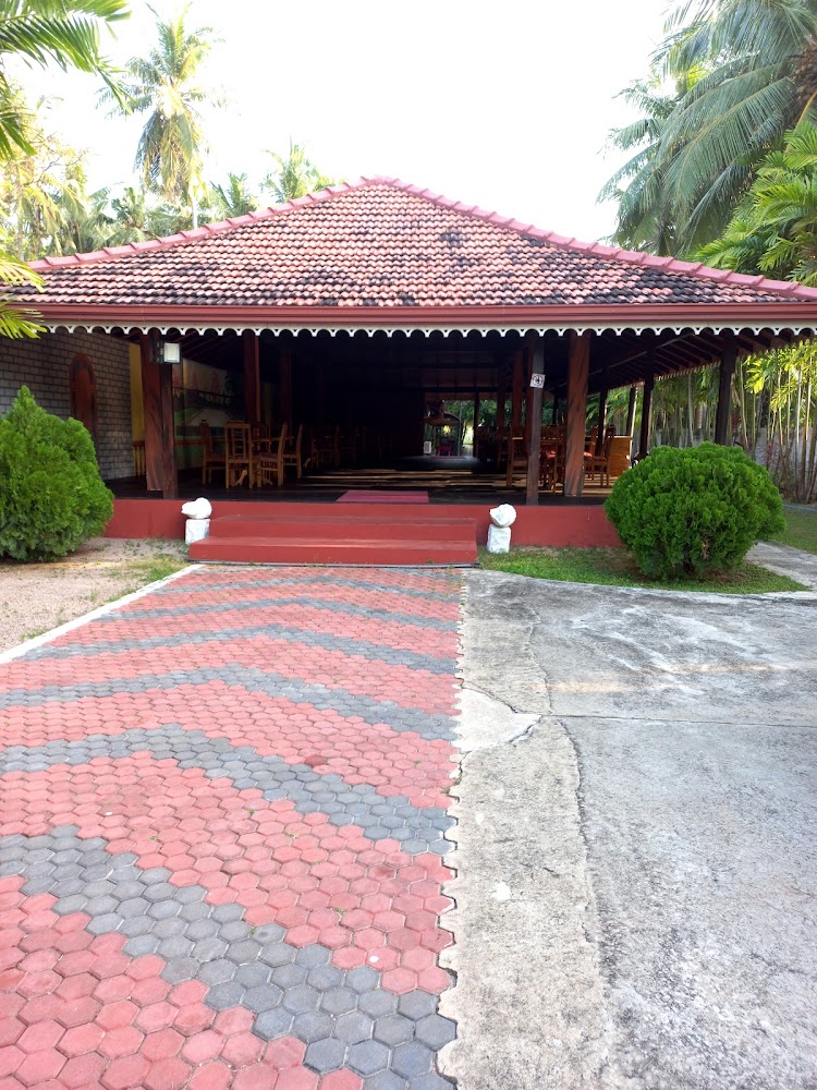 Daluwa Lagoon Breeze Resort Hotel in Daluwa, Sri Lanka