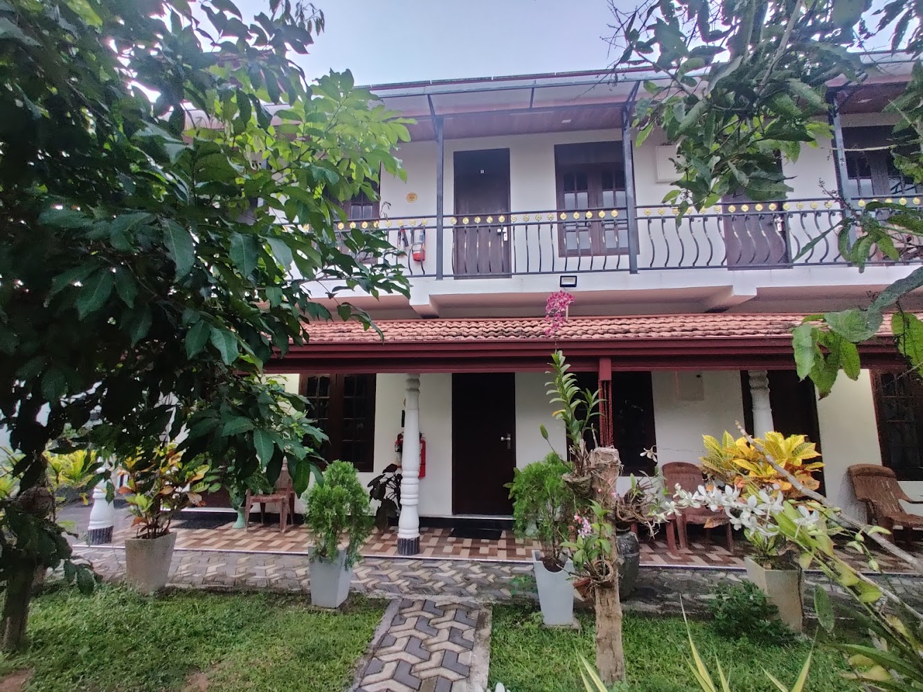 Dinu Lanka Resort Hotel in Katunayake, Sri Lanka