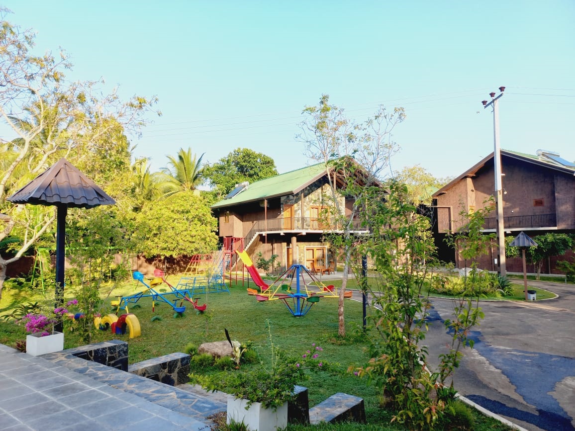 Doola River Edge Resort hotel in Udawalawa, Sri Lanka
