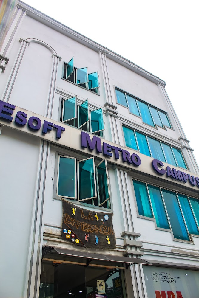 ESOFT Metro Campus Kandy Computer training school in Kandy, Sri Lanka
