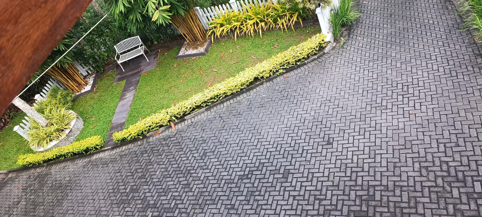 Emerald Hotel and Banquet Hotel in Ratnapura, Sri Lanka