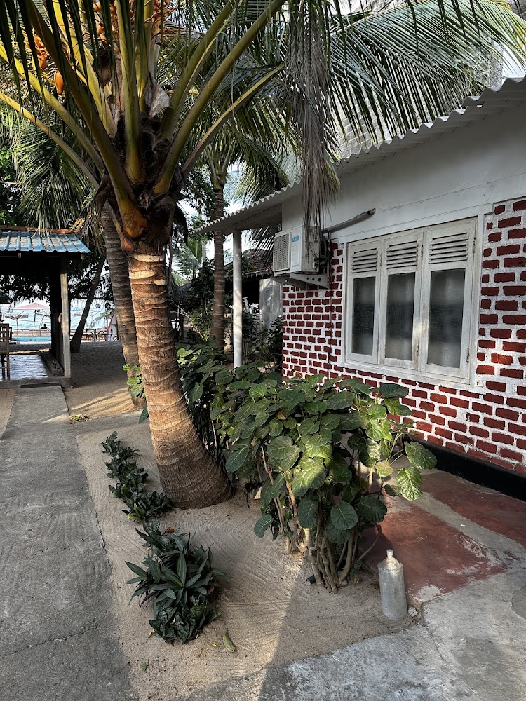 Etnico Surf Resort Hotel in Pottuvil, Sri Lanka
