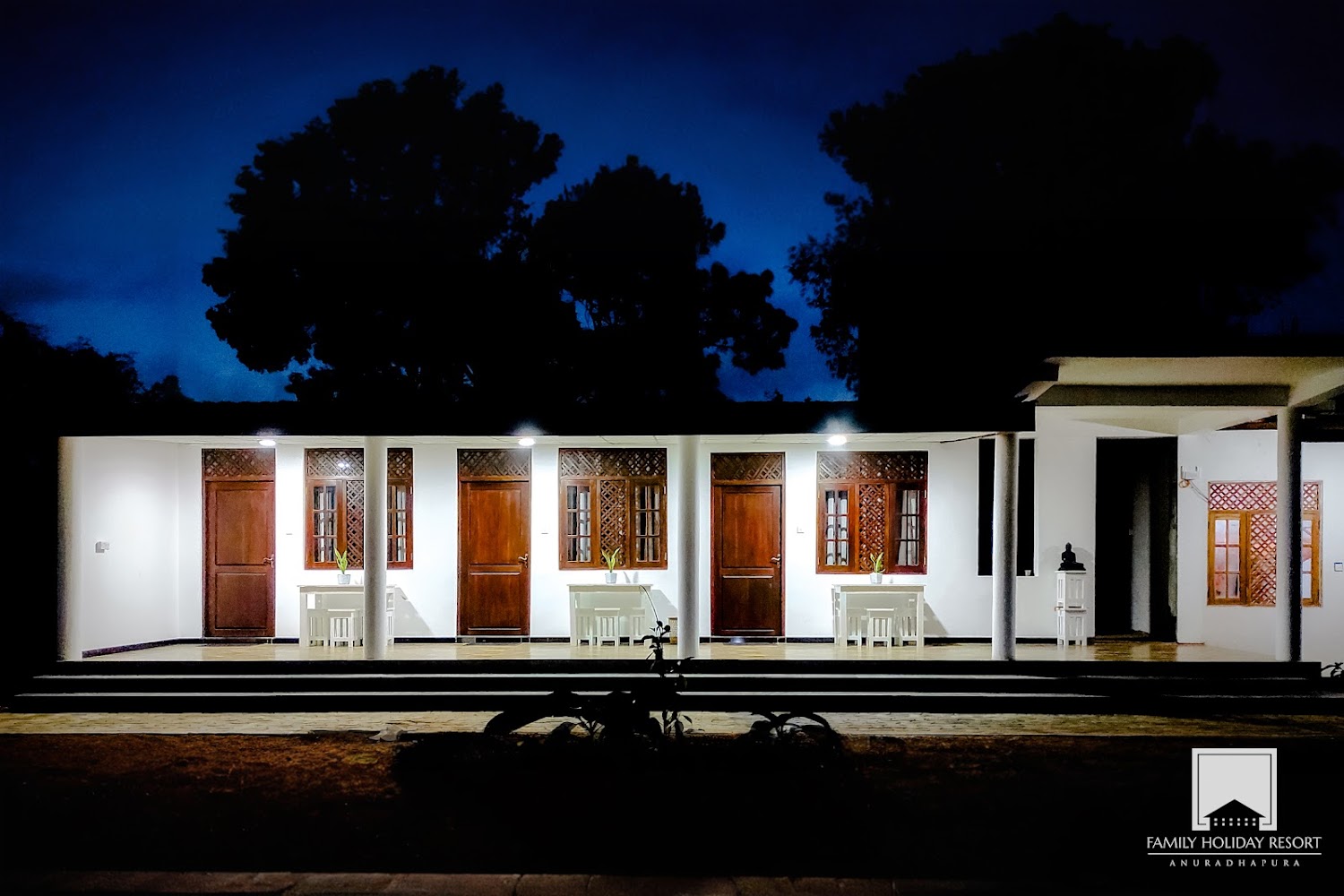 Family Holiday Resort Anuradhapura Hotel in Anuradhapura, Sri Lanka