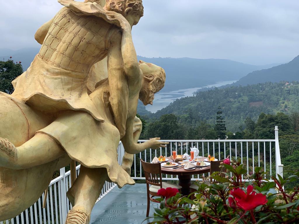 Floating Mountain Villa Hotel in LK, Sri Lanka