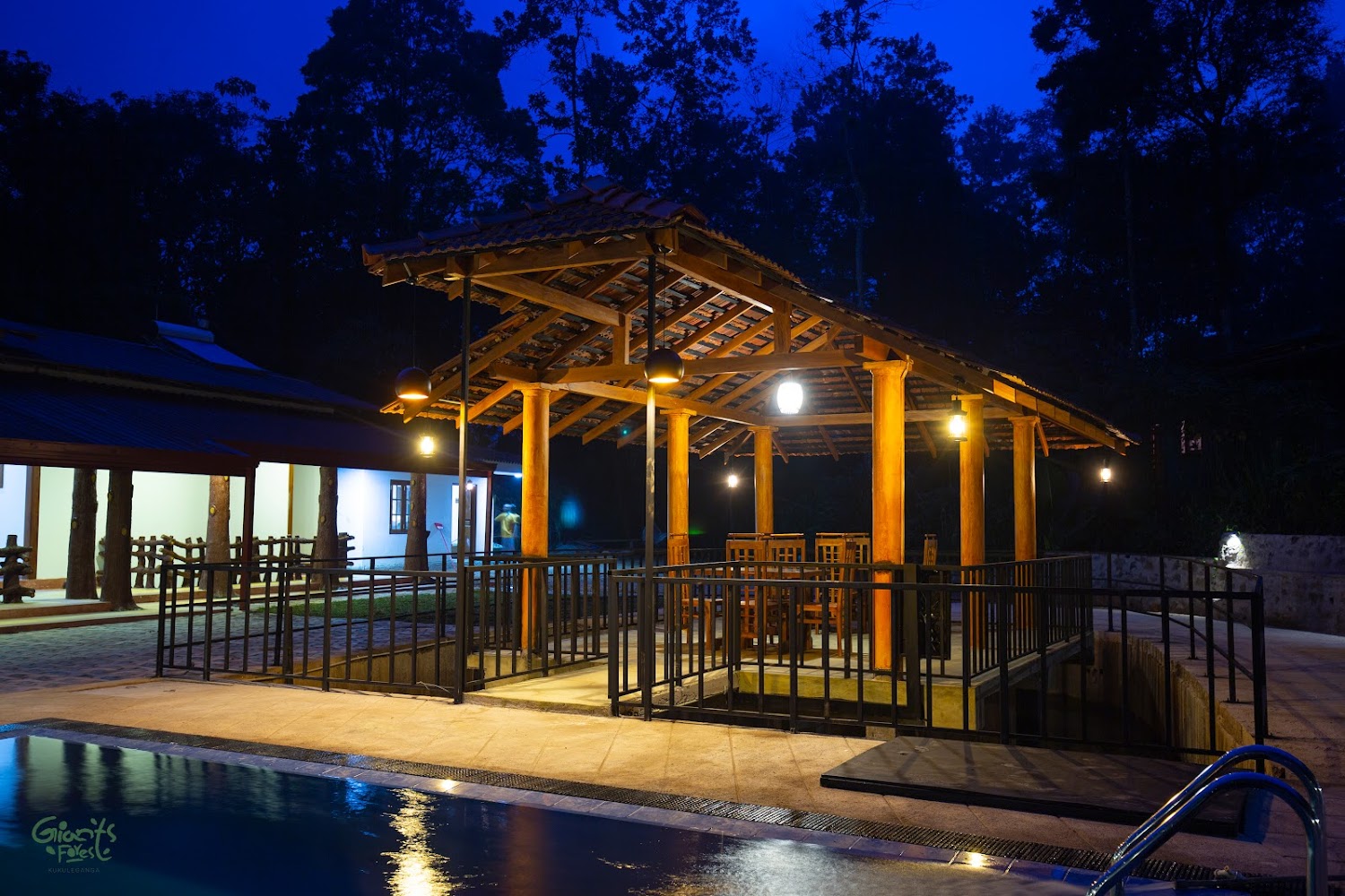 Giants Forest - Kukuleganga Hotel in Kalawana, Sri Lanka