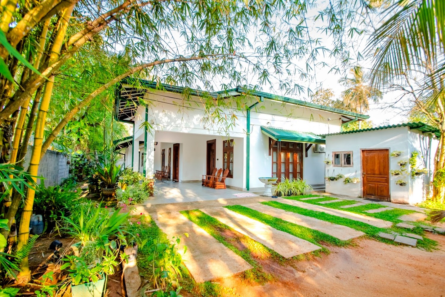 Green Holiday Bungalow Hotel in Kuttampokuna, Sri Lanka