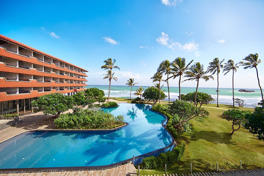 Hikka Tranz by Cinnamon Hotel in Hikkaduwa, Sri Lanka
