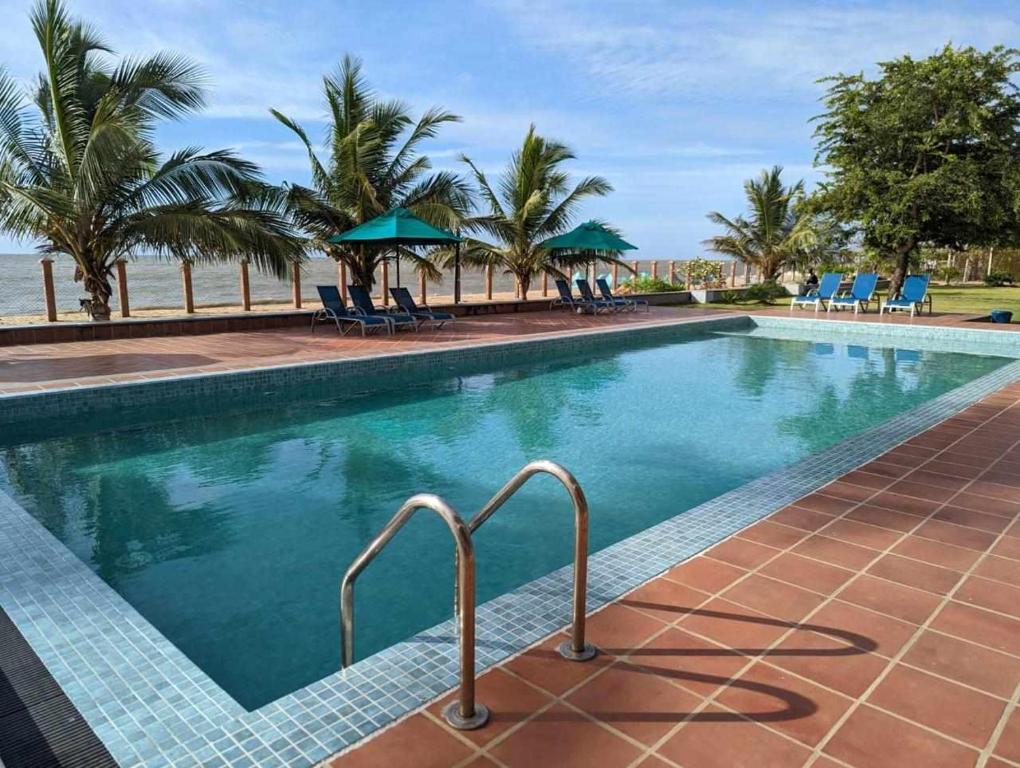 Hiru Beach Resort & Kitesurfing Hotel in Kalpitiya, Sri Lanka