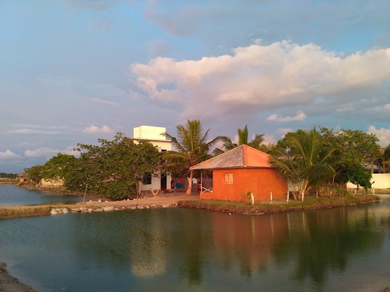 Hotel Karadiya Reach Hotel in Kurinchanpitiya, Sri Lanka