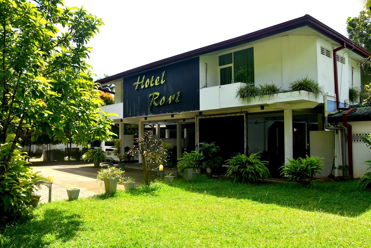 Hotel Romi Hotel in Weliweriya, Sri Lanka
