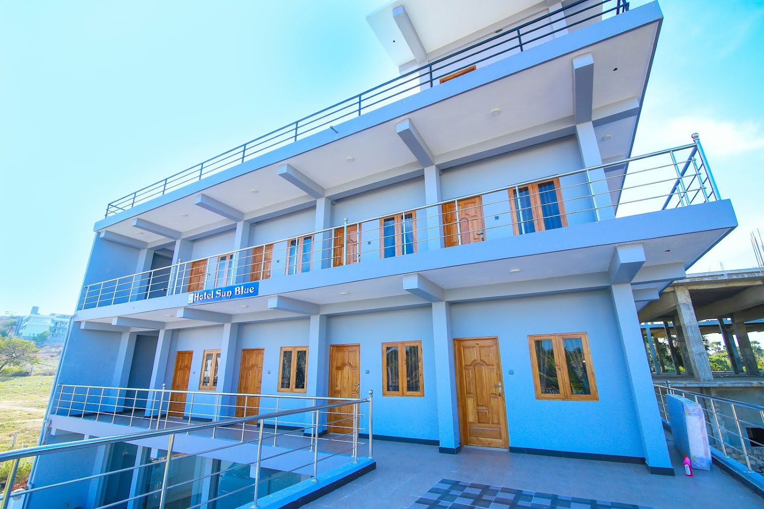 Hotel Sun Blue Hotel in Trincomalee, Sri Lanka