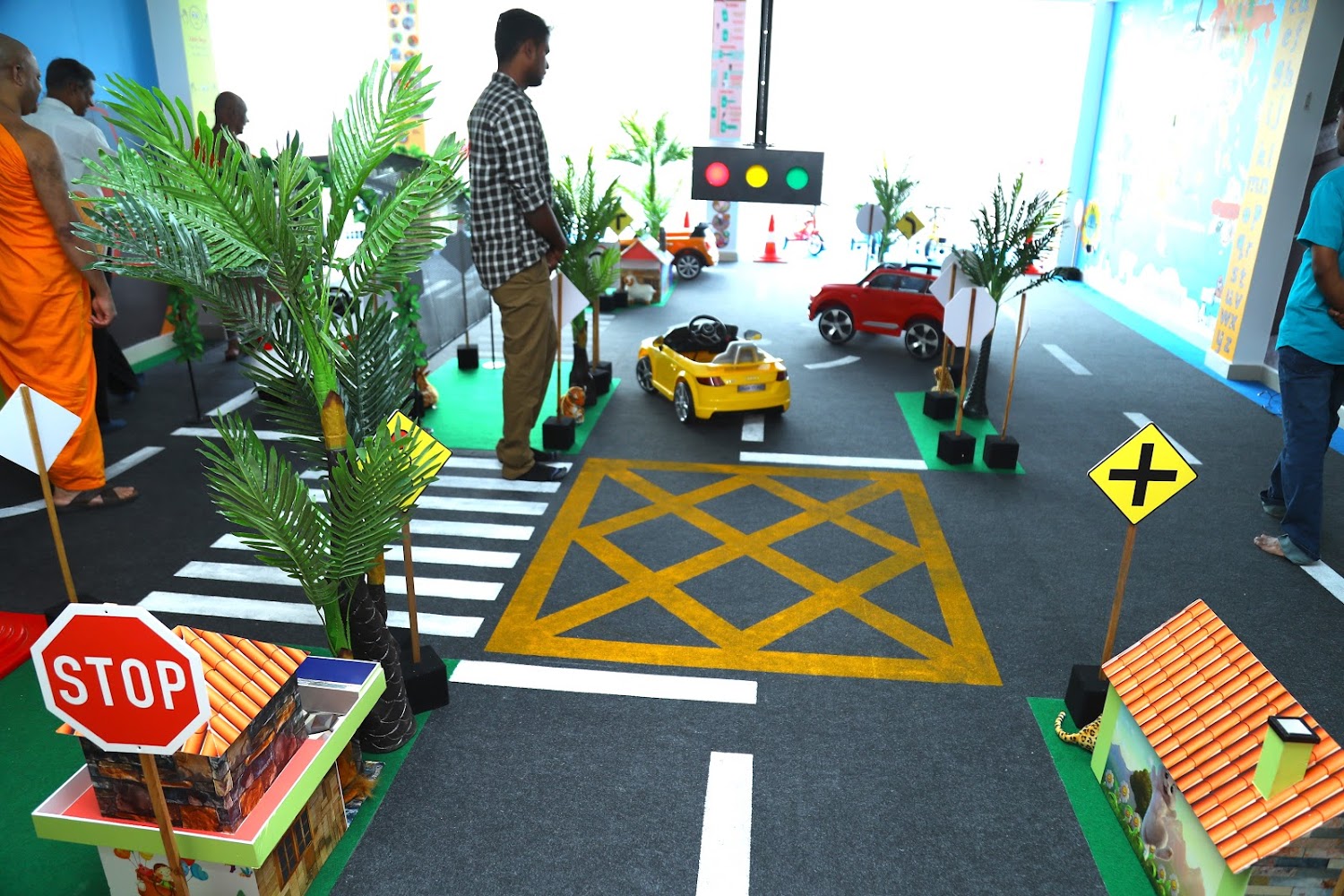 How to Drive Driving School (Pvt)Ltd Driving school in Sri Jayawardenepura Kotte, Sri Lanka
