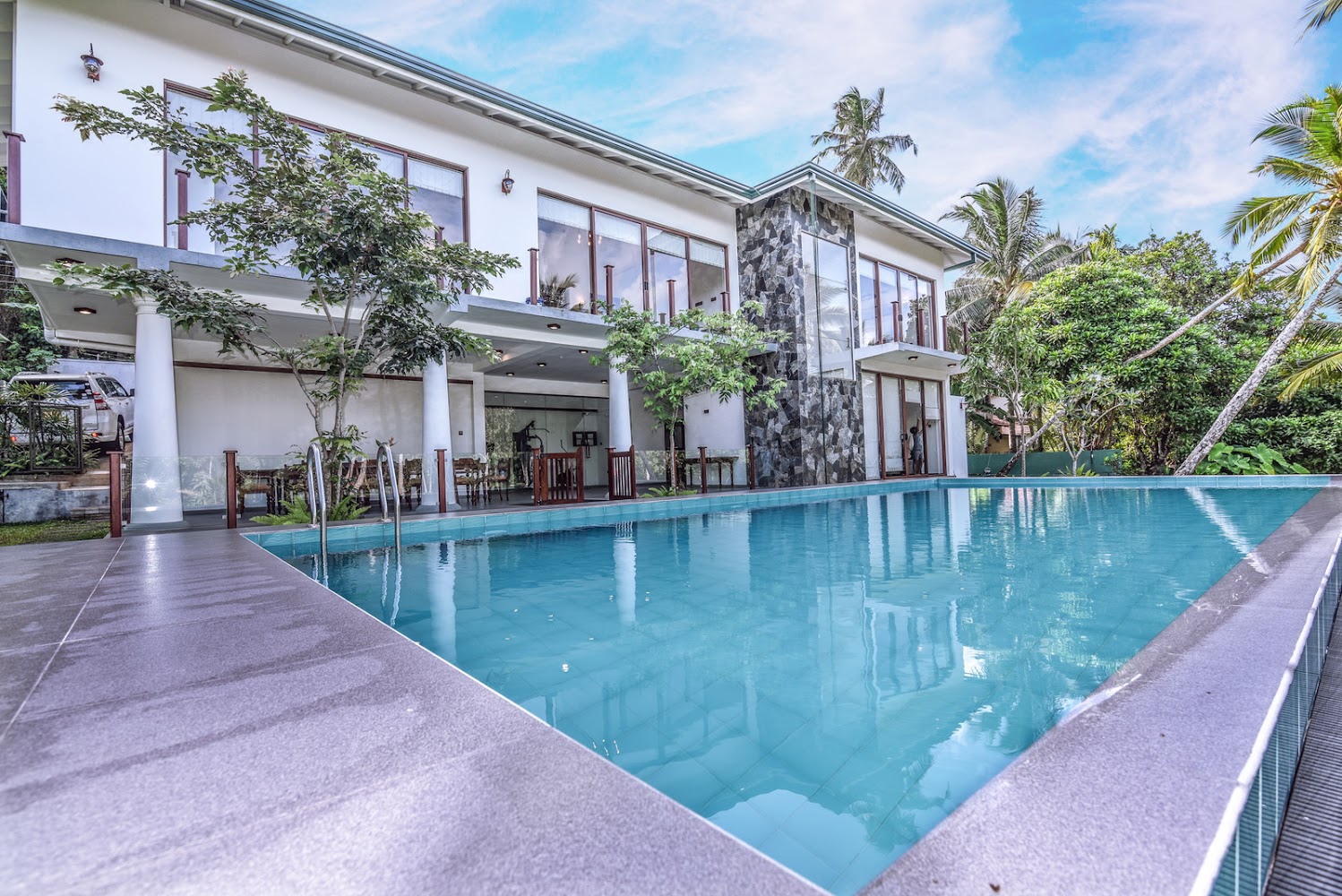 Iain Lake Winds Villa Hotel in Galle, Sri Lanka