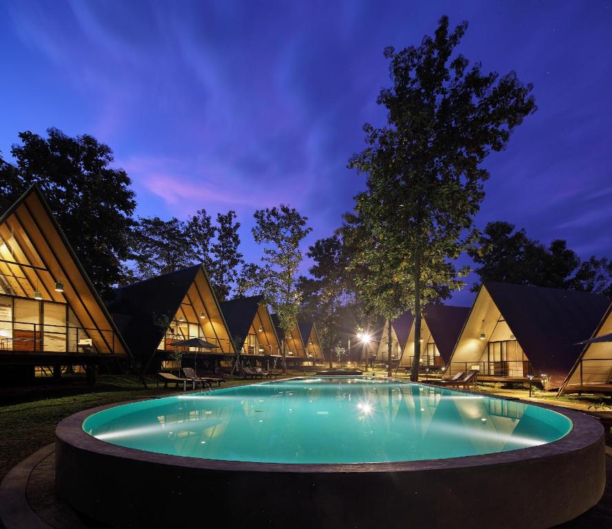 Kottawatta River Bank Resort Hotel in Udawalawa, Sri Lanka