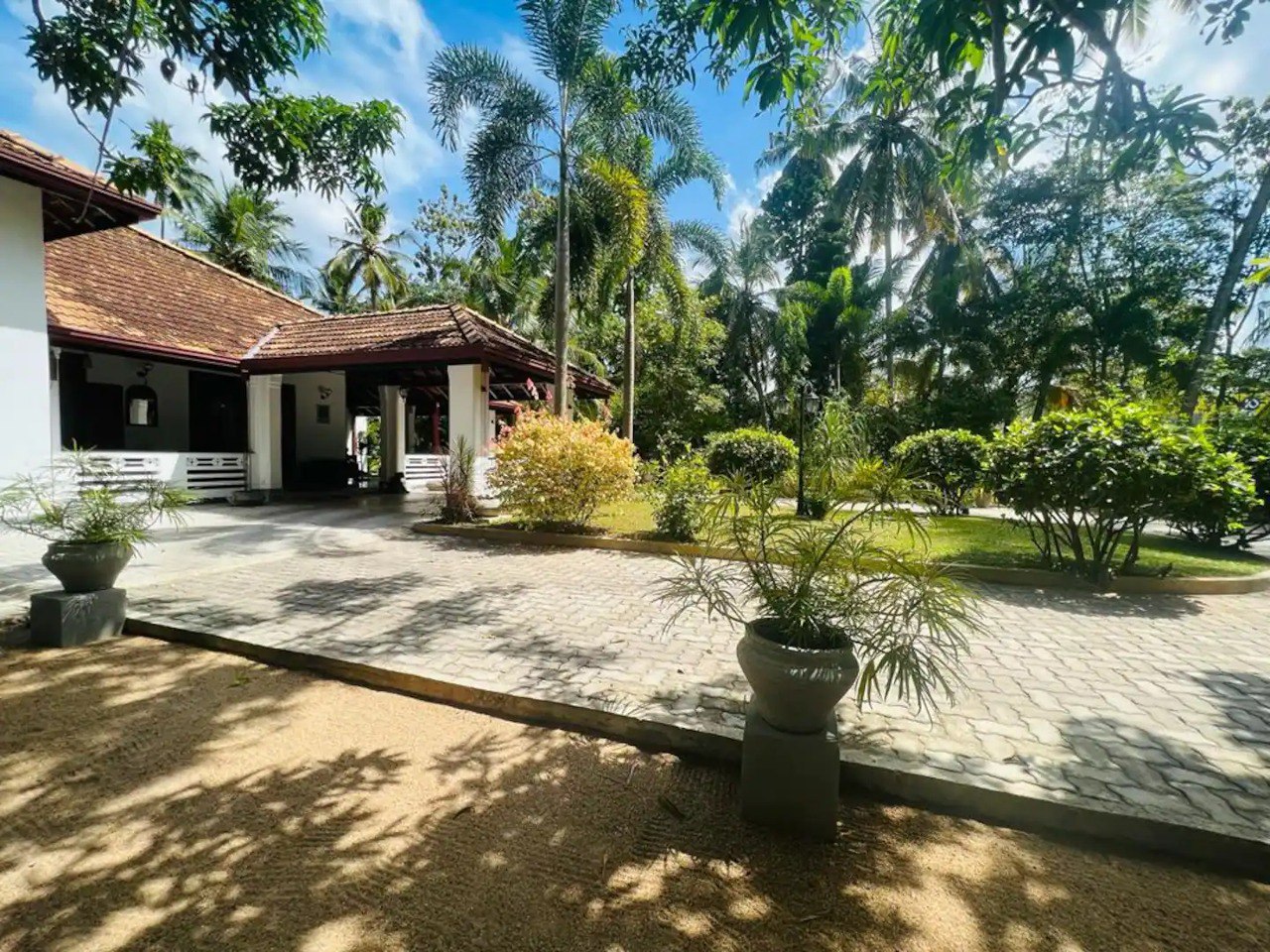 Krishan Villa Hotel in Negombo, Sri Lanka