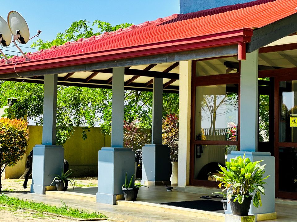 Lake Face Hotel Hotel in Anuradhapura, Sri Lanka