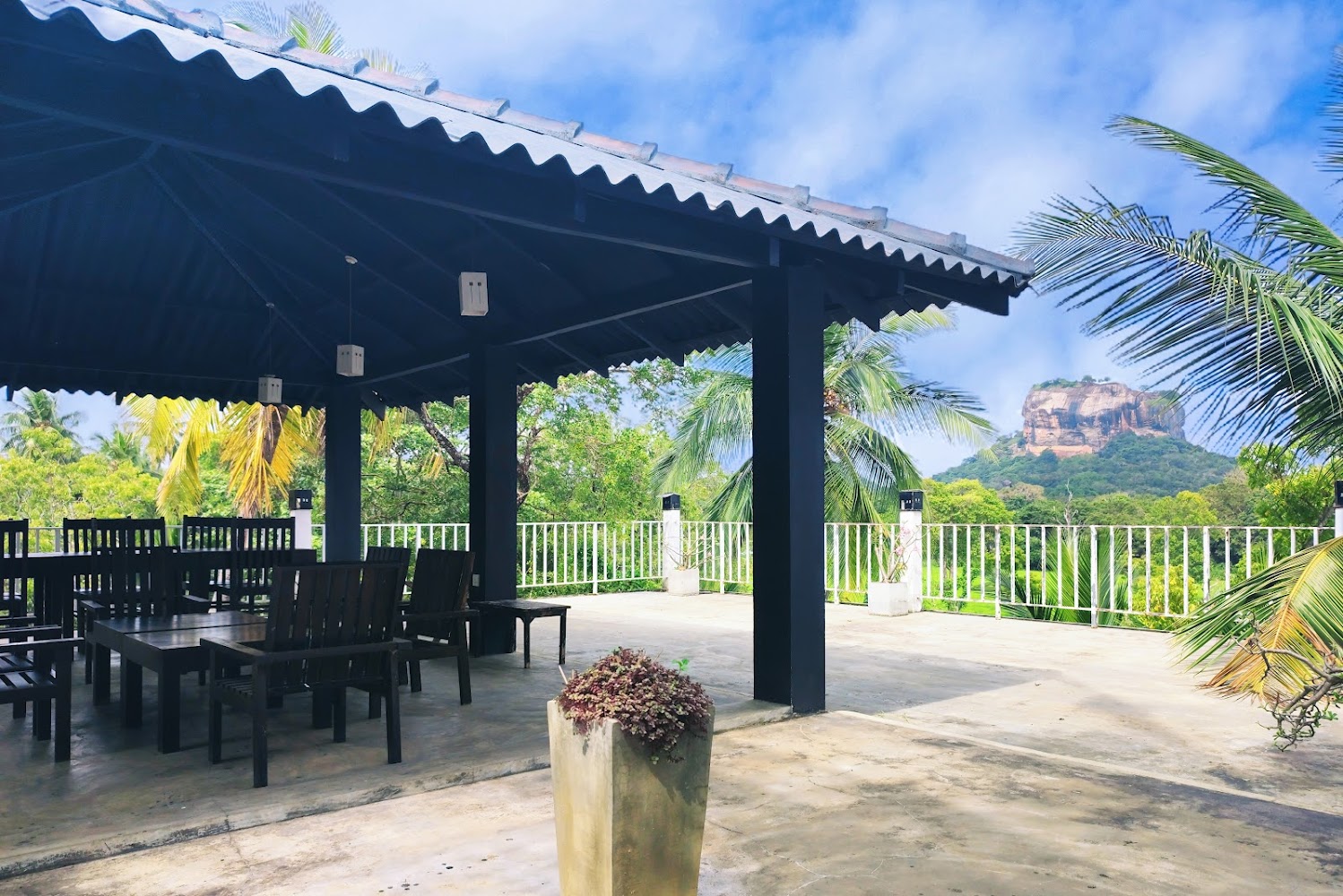 Lakmini Lodge Sigiriya Hotel in Sigiriya, Sri Lanka