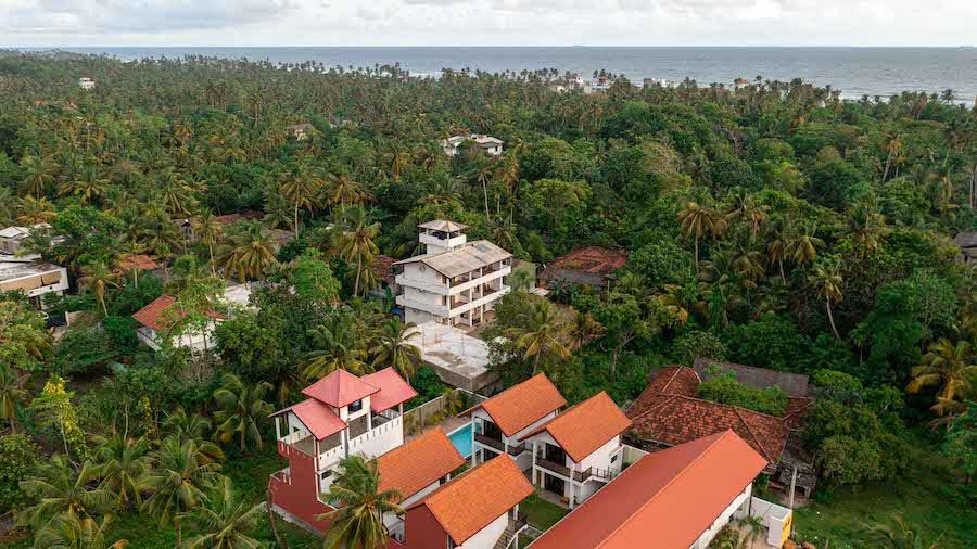 Lum Residence - Hotel and Restaurant Hotel in Ahangama, Sri Lanka