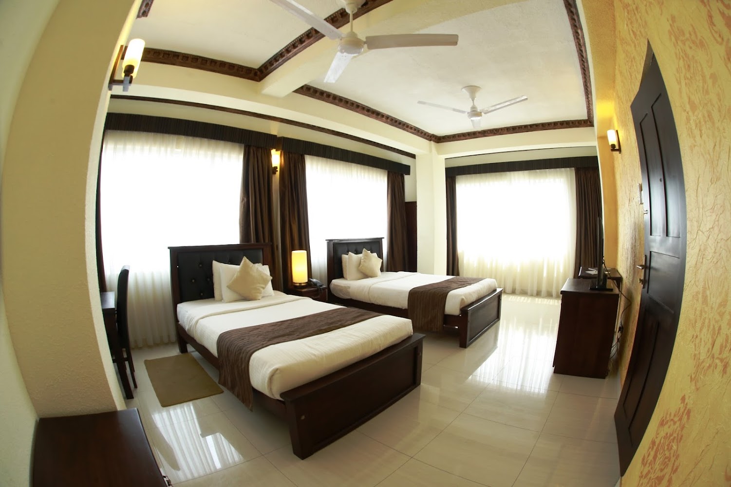Marine Bay Colombo Hotel in Colombo, Sri Lanka