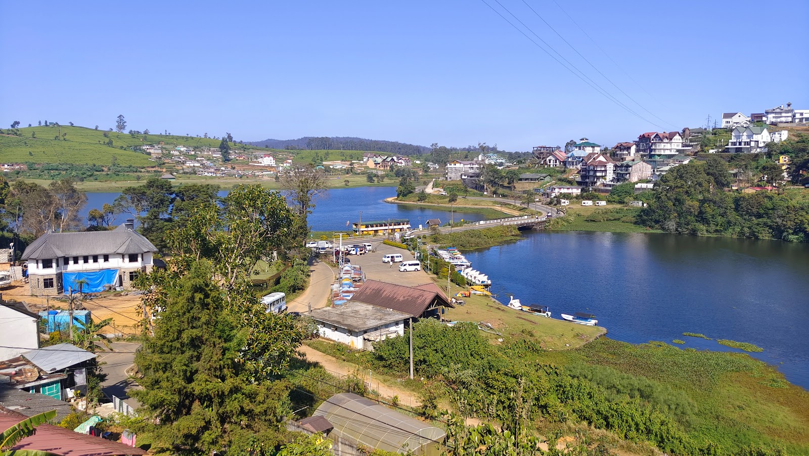 Misty Paradise of Lake Gregory Hotel in Nuwara Eliya, Sri Lanka
