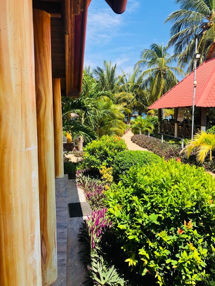 Mithra Paradise Beach Hotel Hotel in Nilaveli, Sri Lanka