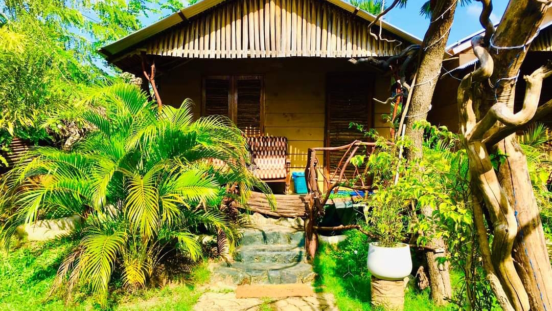 Nature Beach Huts Hotel in Sampaltivu, Sri Lanka