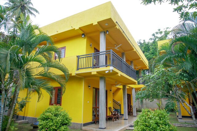 OYO 401 Easy Living Hotel in Hikkaduwa, Sri Lanka