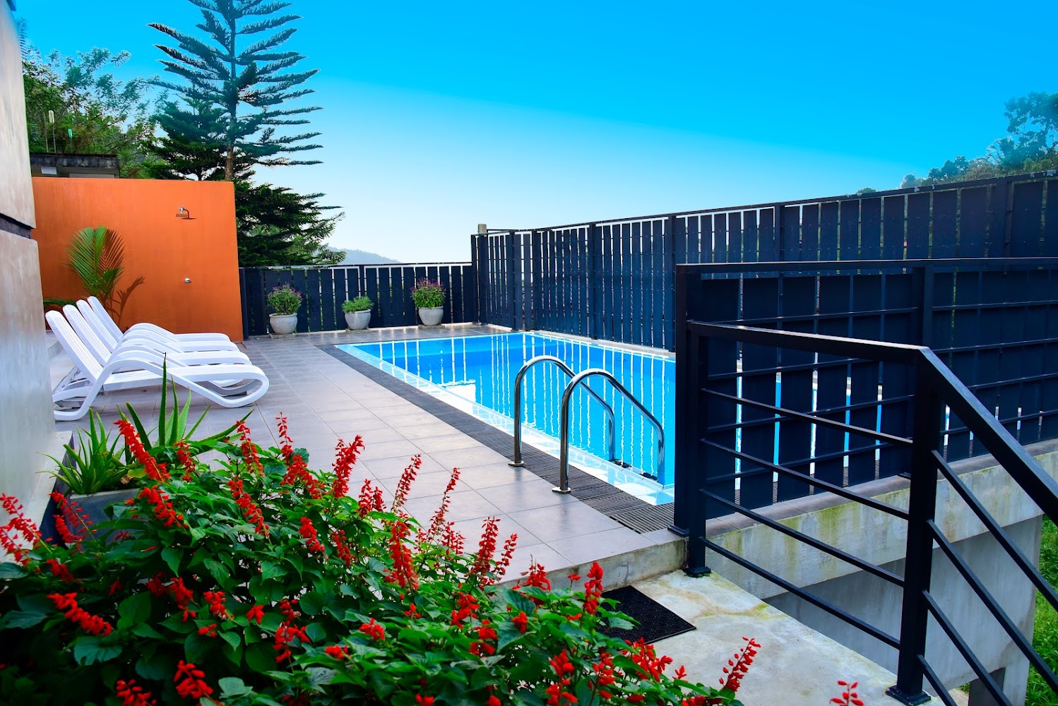 Pine Hill Residence Hotel in Kandy, Sri Lanka