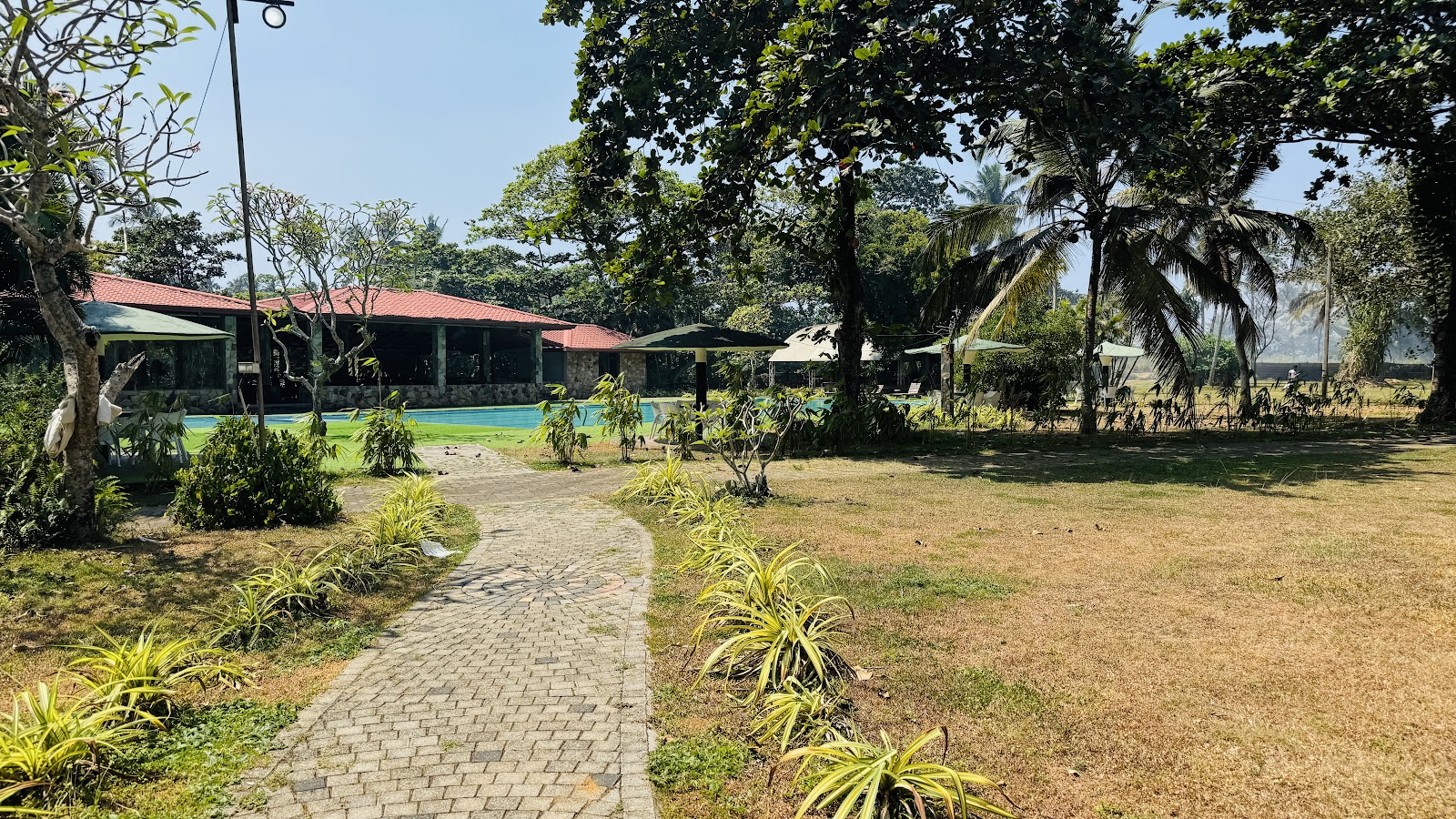 Queensbury Lake Resort Resort hotel in Wadduwa, Sri Lanka