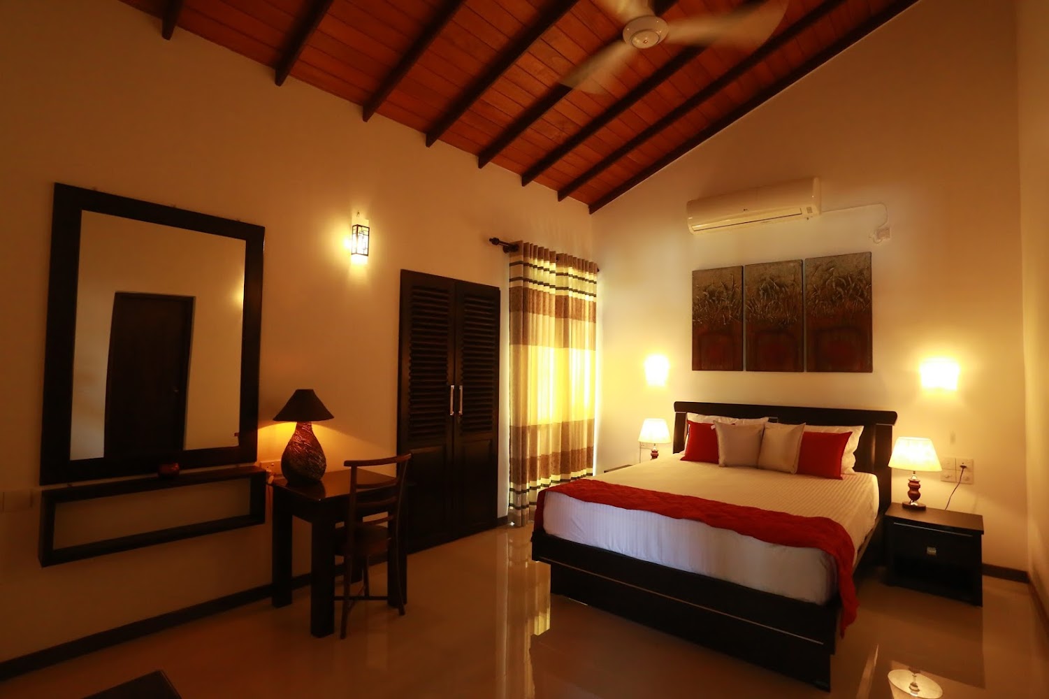 River Breeze Villa Hotel in Bentota, Sri Lanka