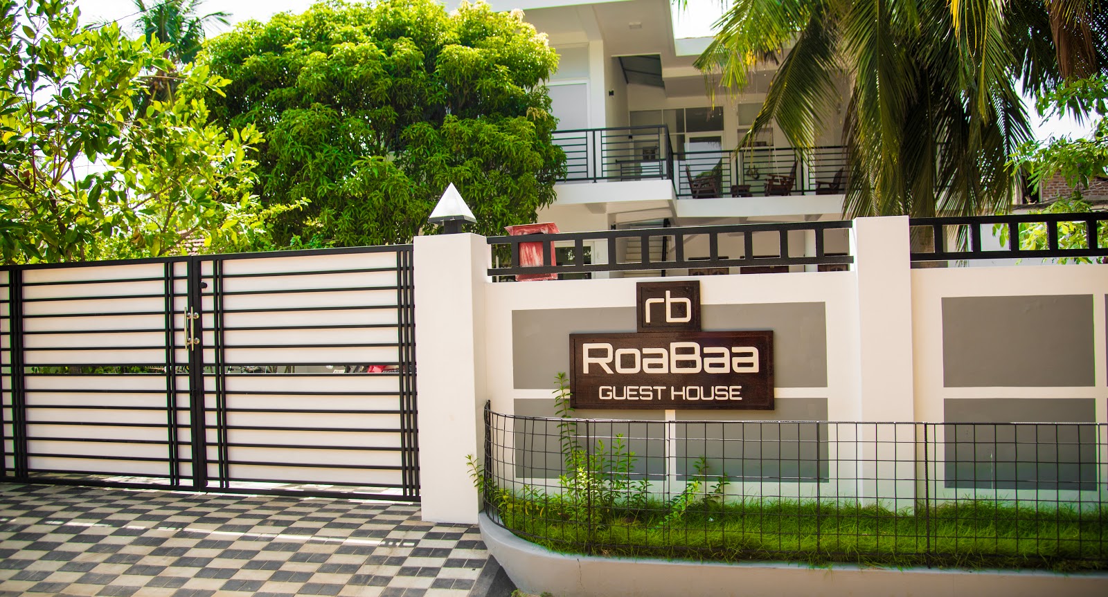 RoaBaa Guesthouse Hotel in Batticaloa, Sri Lanka