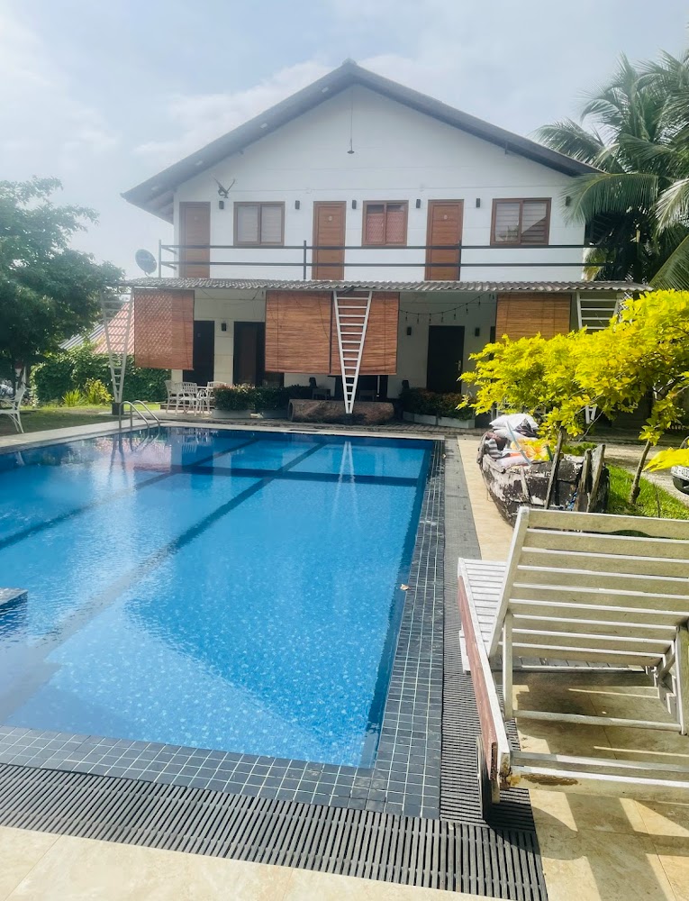 Royal Crown Residency Hotel Hotel in Ruhunupura, Sri Lanka