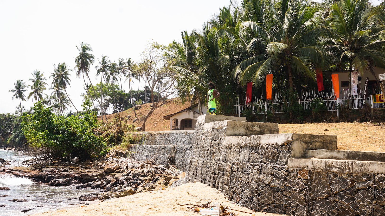 SURF PARADISE Hotel And RESTAURANT Hotel in Tangalle, Sri Lanka