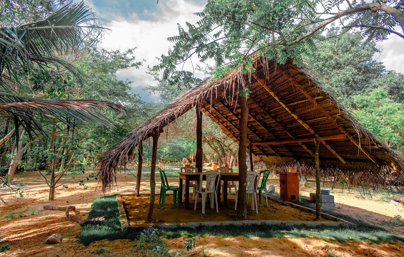 Sarada Beach Resort Resort hotel in Kirinda, Sri Lanka