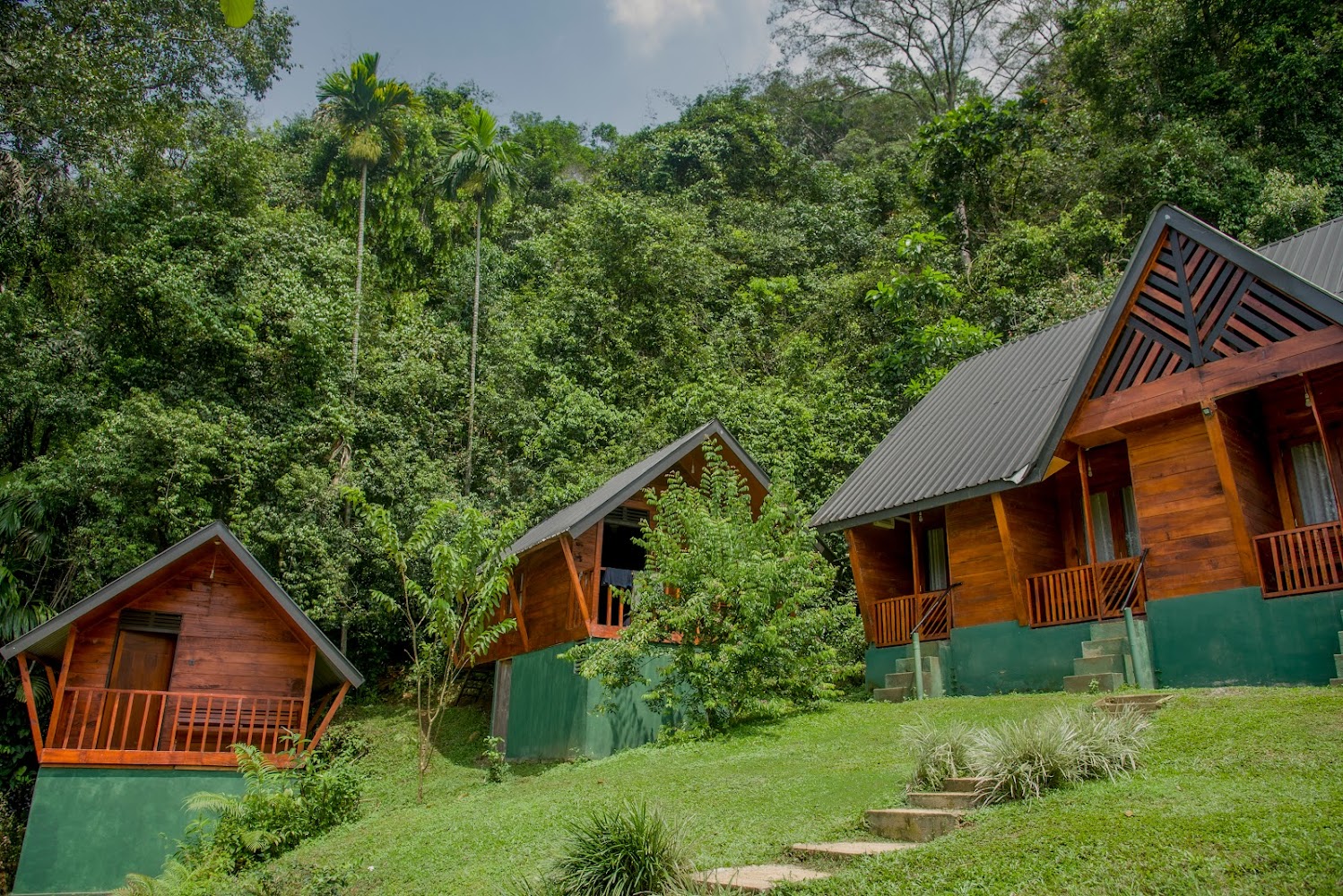 Sinharaja Forest Gate Hotel in Deniyaya, Sri Lanka