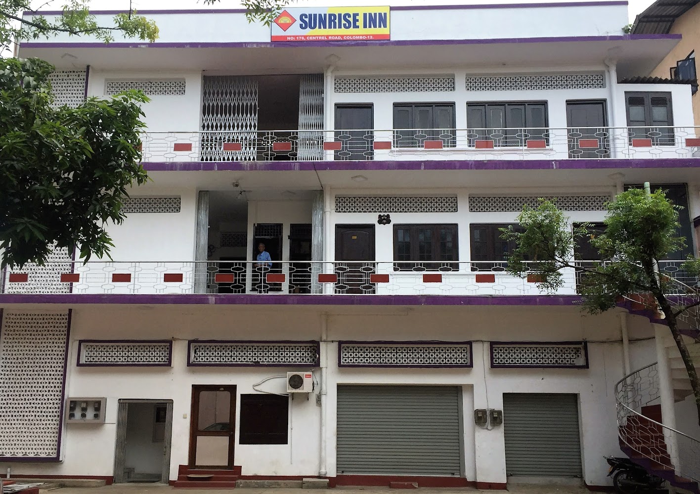 Sunrise Inn Hotel in Colombo, Sri Lanka
