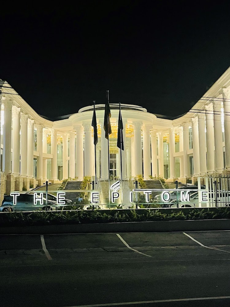 The Epitome Hotel in Badagamuwa, Sri Lanka