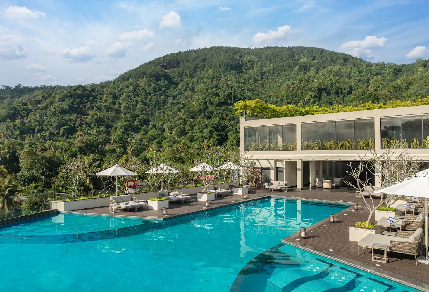 The Golden Crown Hotel Hotel in Kandy, Sri Lanka