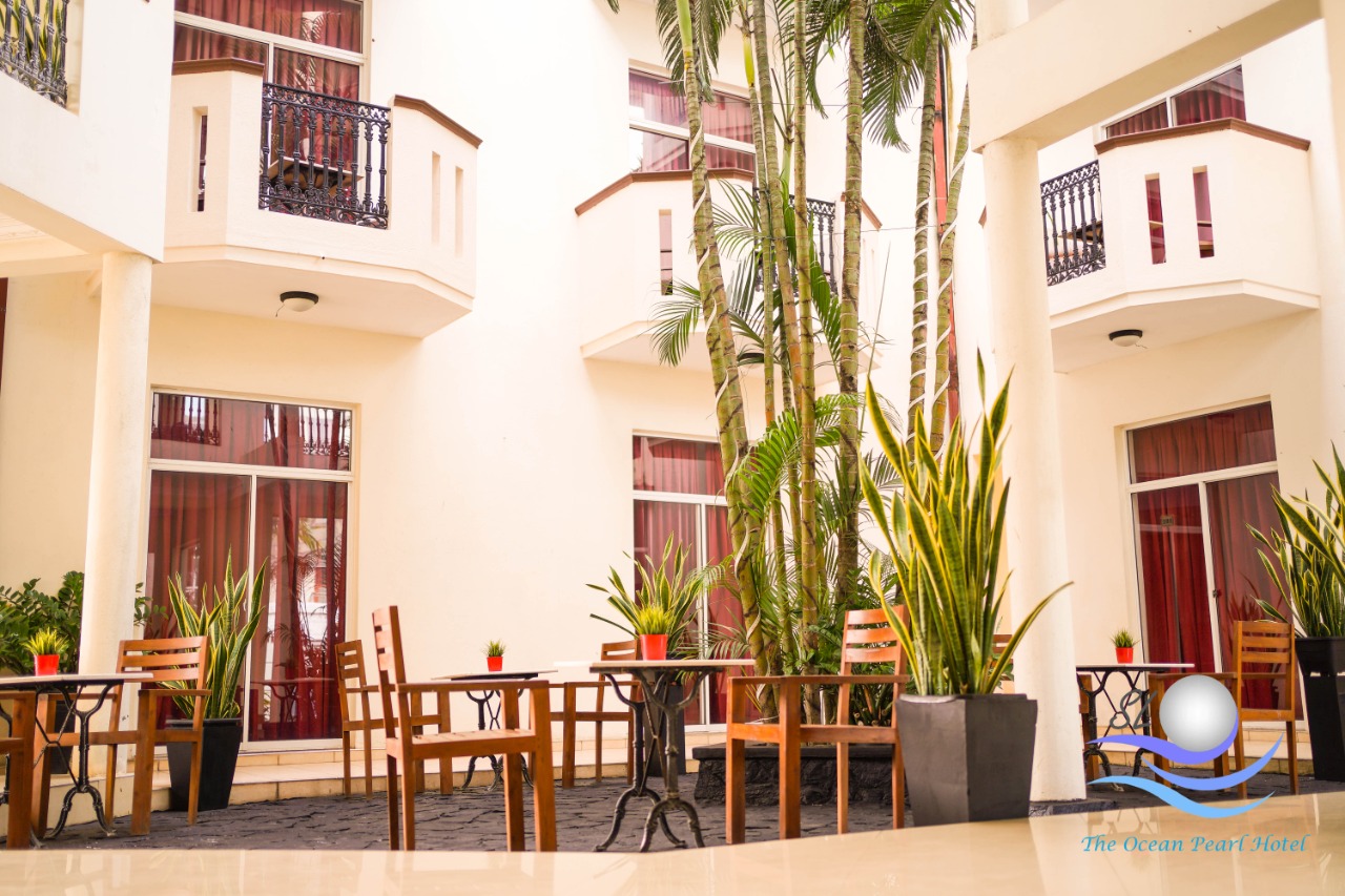 The Ocean Pearl Hotel Hotel in Negombo, Sri Lanka