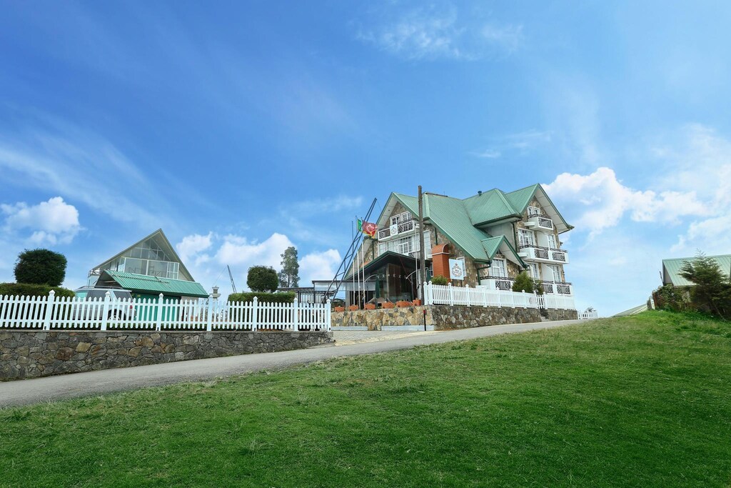 Victoria Court Suites Hotel in Nuwara Eliya, Sri Lanka
