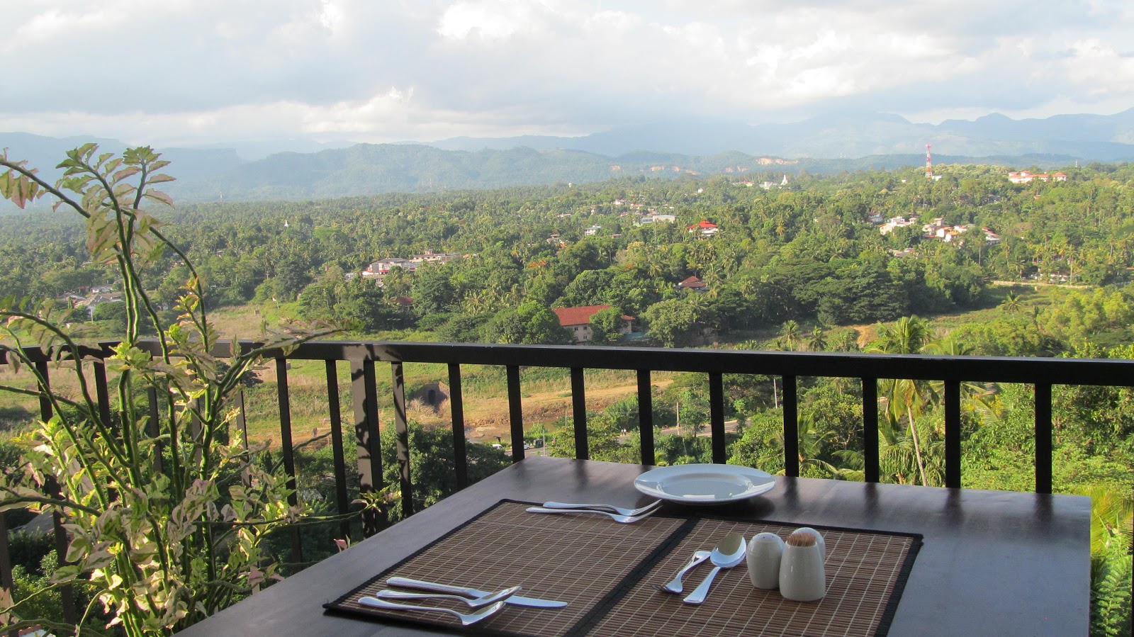 Villa Arunalu Kandy Hotel in Ilukmodara, Sri Lanka